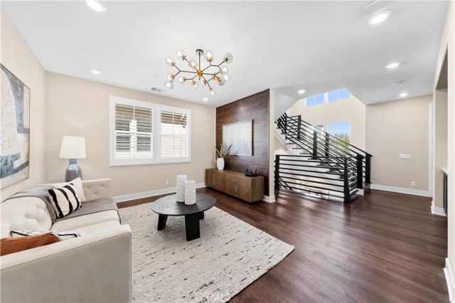 91 Pelican, Irvine, CA 92618