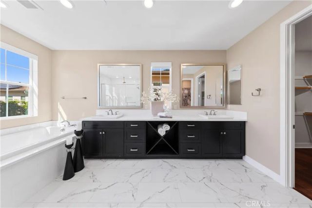 91 Pelican, Irvine, CA 92618