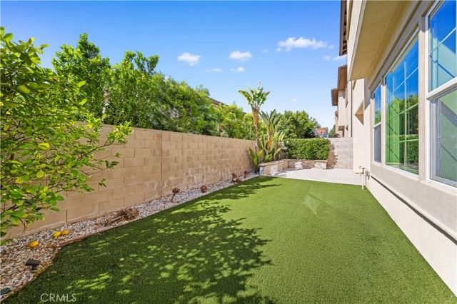 91 Pelican, Irvine, CA 92618