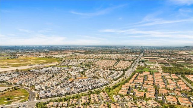 91 Pelican, Irvine, CA 92618