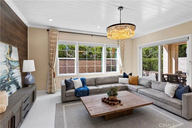 91 Pelican, Irvine, CA 92618
