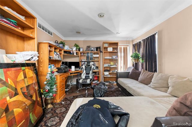 53085 Michael Drive, Chesterfield, MI 48047