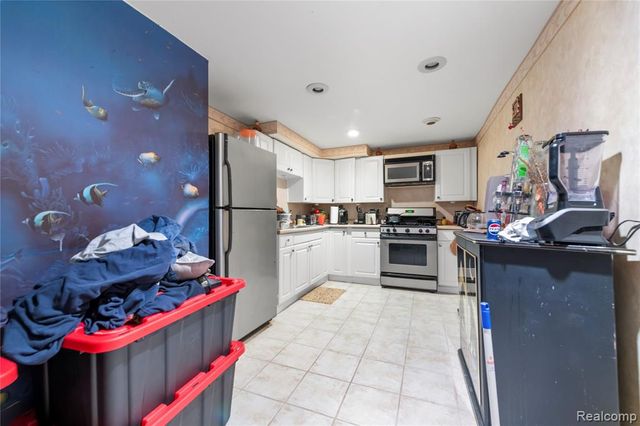 53085 Michael Drive, Chesterfield, MI 48047