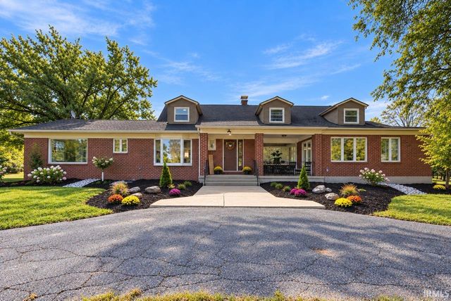 11334 Saint Joe Road, Fort Wayne, IN 46835