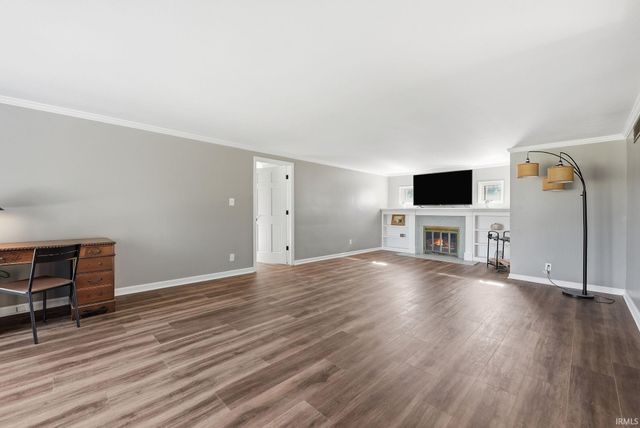 11334 Saint Joe Road, Fort Wayne, IN 46835