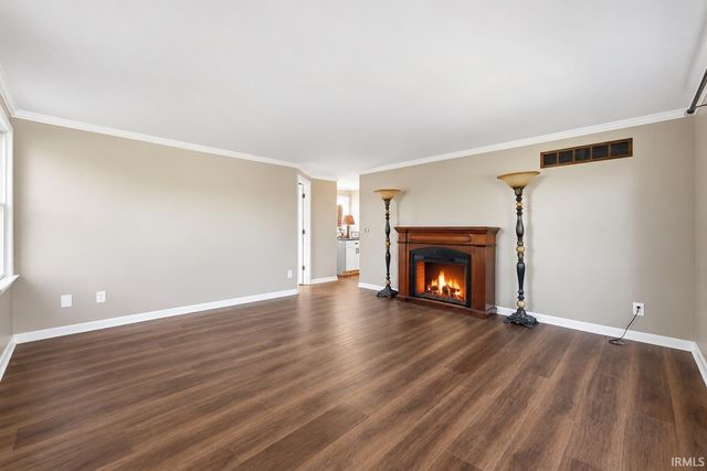 11334 Saint Joe Road, Fort Wayne, IN 46835