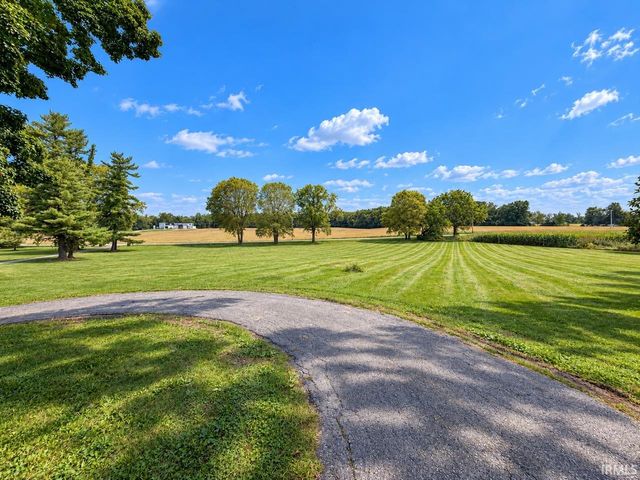 11334 Saint Joe Road, Fort Wayne, IN 46835