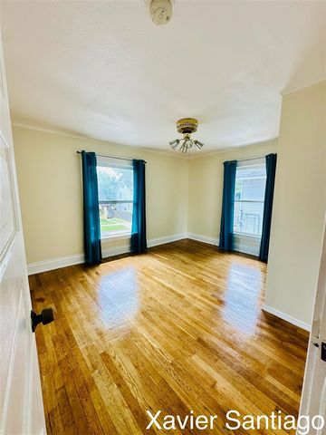 1139 Alexander Street, Grand Rapids, MI 49507