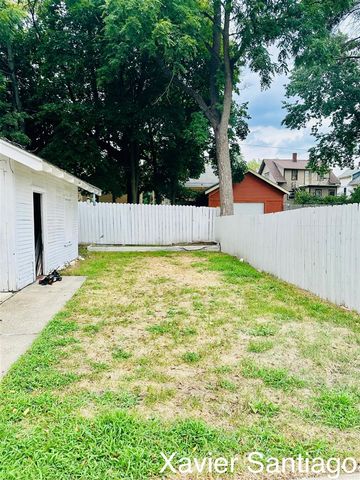 1139 Alexander Street, Grand Rapids, MI 49507