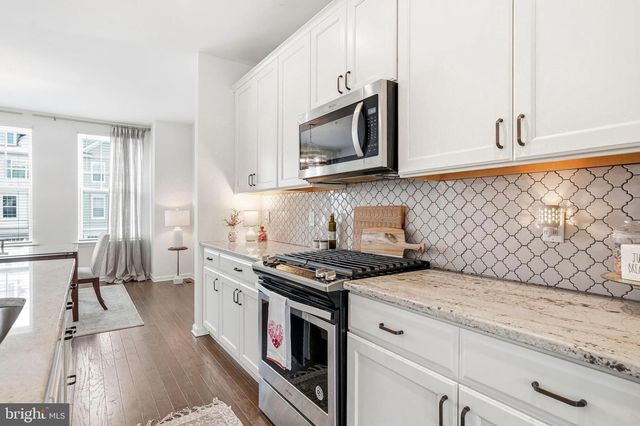 31 EDDY WAY, Marlton, NJ 08053