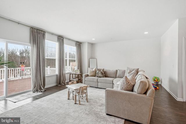 31 EDDY WAY, Marlton, NJ 08053