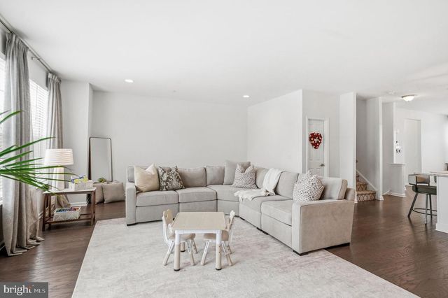 31 EDDY WAY, Marlton, NJ 08053