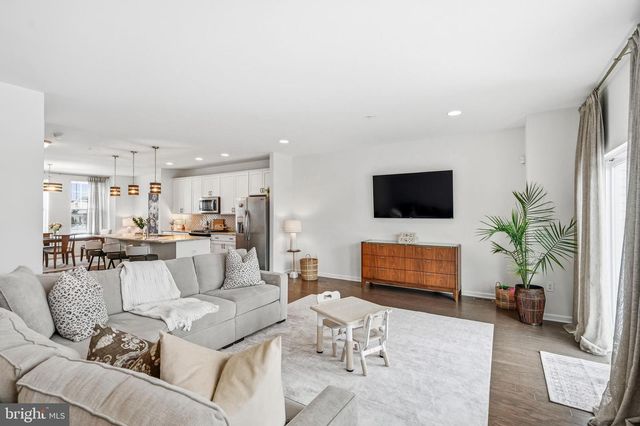 31 EDDY WAY, Marlton, NJ 08053