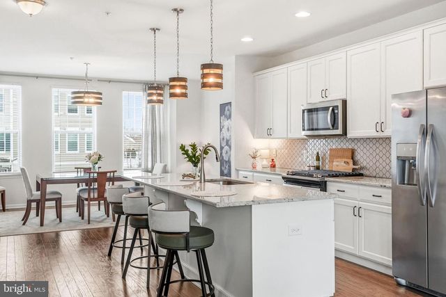 31 EDDY WAY, Marlton, NJ 08053