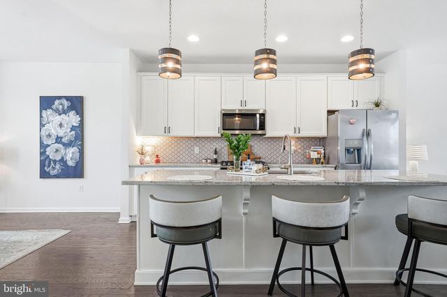 31 EDDY WAY, Marlton, NJ 08053