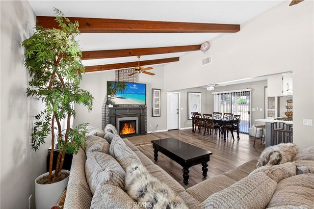 17930 Seaforth Street, Hesperia, CA 92345