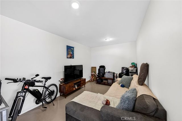 17930 Seaforth Street, Hesperia, CA 92345