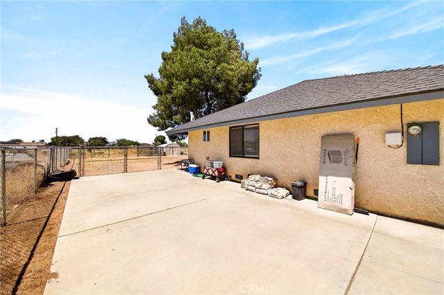17930 Seaforth Street, Hesperia, CA 92345