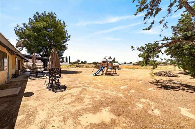 17930 Seaforth Street, Hesperia, CA 92345