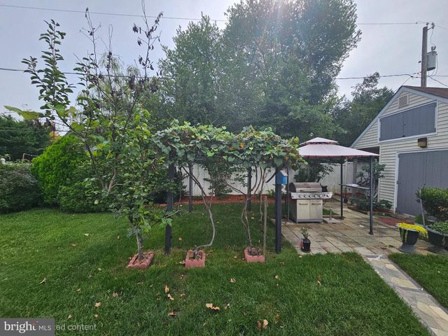 2807 BIRDSEYE LN, Bowie, MD 20715