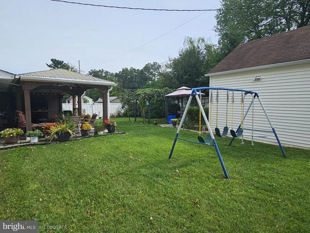 2807 BIRDSEYE LN, Bowie, MD 20715