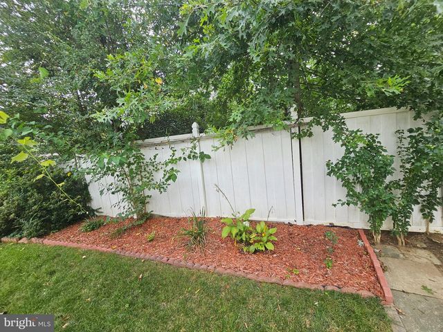 2807 BIRDSEYE LN, Bowie, MD 20715