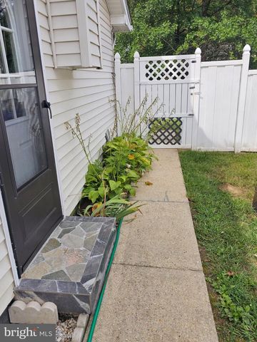 2807 BIRDSEYE LN, Bowie, MD 20715