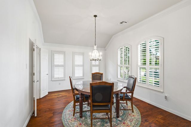 1611 Country Brook Lane, Allen, TX 75002