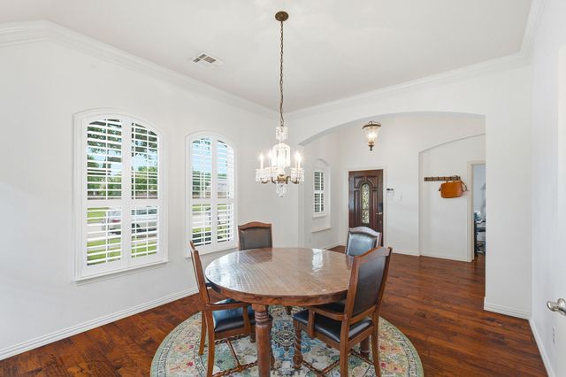 1611 Country Brook Lane, Allen, TX 75002