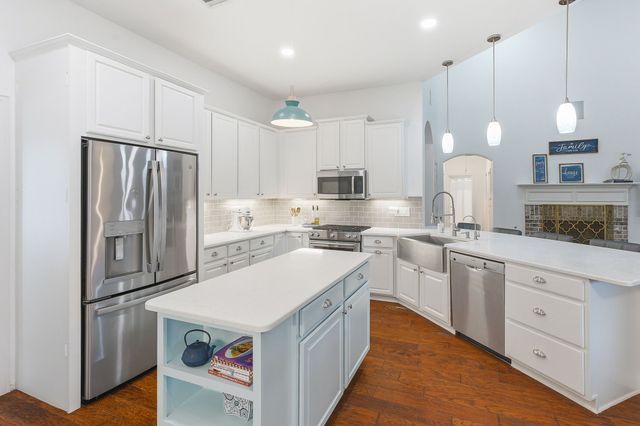 1611 Country Brook Lane, Allen, TX 75002