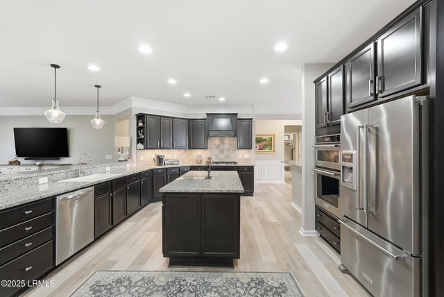 216 Palmdale Lane, Okatie, SC 29909