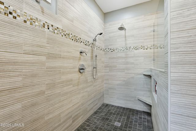 216 Palmdale Lane, Okatie, SC 29909