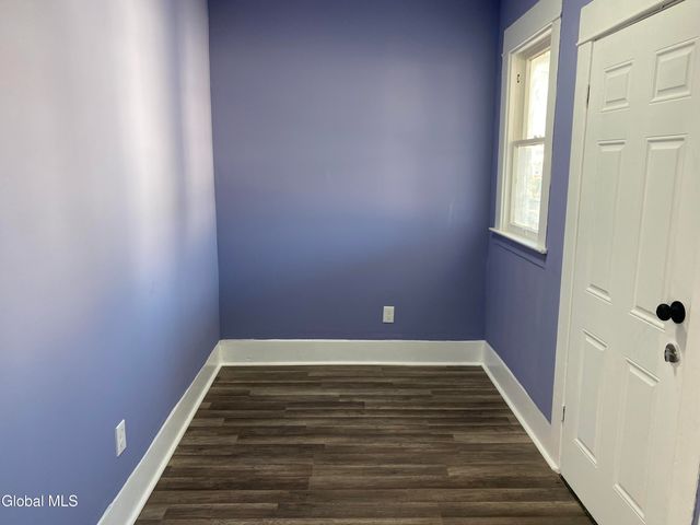 1027 2nd Avenue, Schenectady, NY 12303