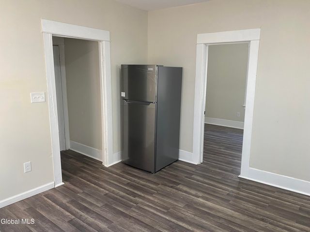 1027 2nd Avenue, Schenectady, NY 12303