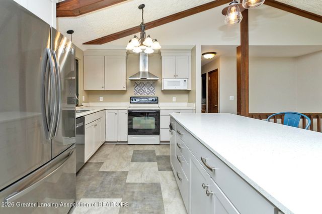 4695 Meridian Road, Williamston, MI 48895