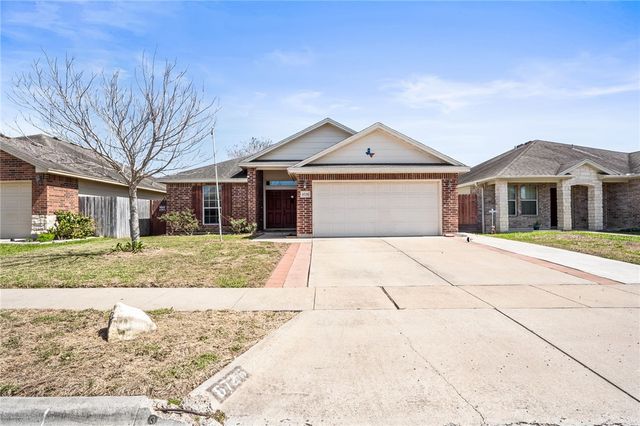 6726 Earnhart, Corpus Christi, TX 78414