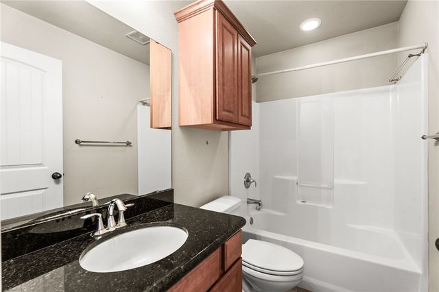 6726 Earnhart, Corpus Christi, TX 78414