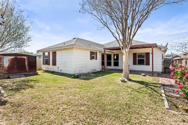 6726 Earnhart, Corpus Christi, TX 78414