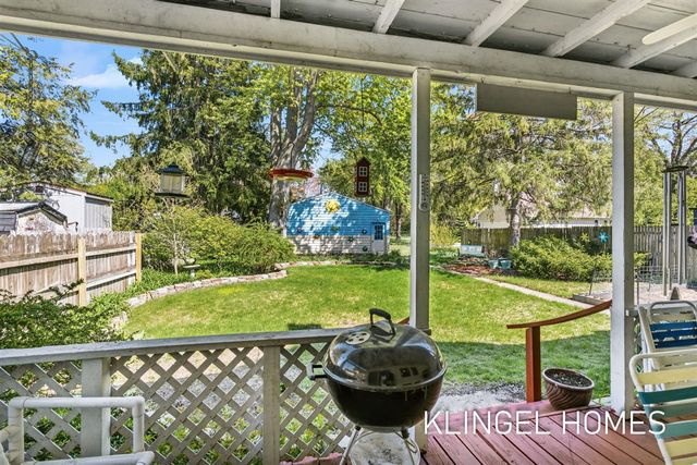 17386 Villa Park Street, Spring Lake, MI 49456