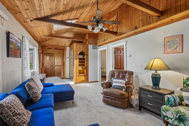 34983 Hickory Avenue, Ingleside, IL 60041