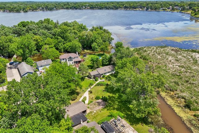 34983 Hickory Avenue, Ingleside, IL 60041