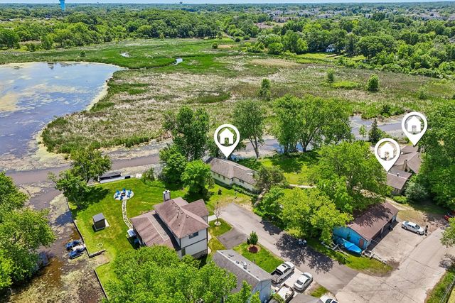 34983 Hickory Avenue, Ingleside, IL 60041