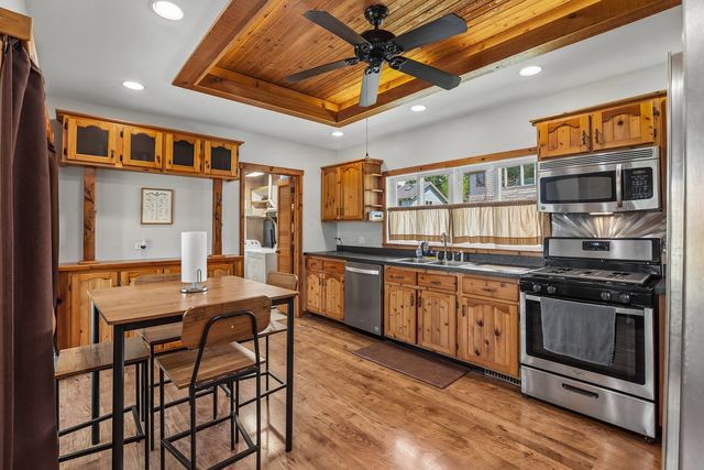 34983 Hickory Avenue, Ingleside, IL 60041