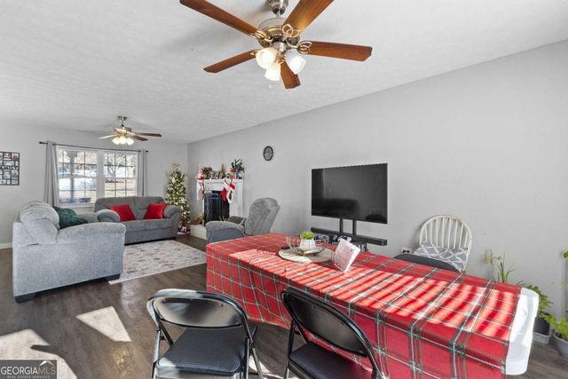 284 Oak Ridge, Auburn, GA 30011