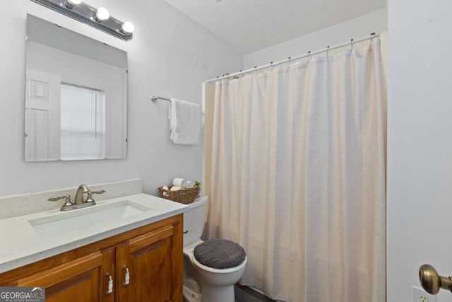 284 Oak Ridge, Auburn, GA 30011