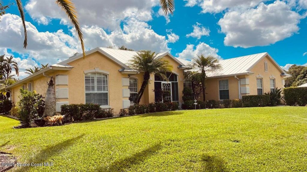 1829 SW Hickock Terrace, Port St. Lucie, FL 34953