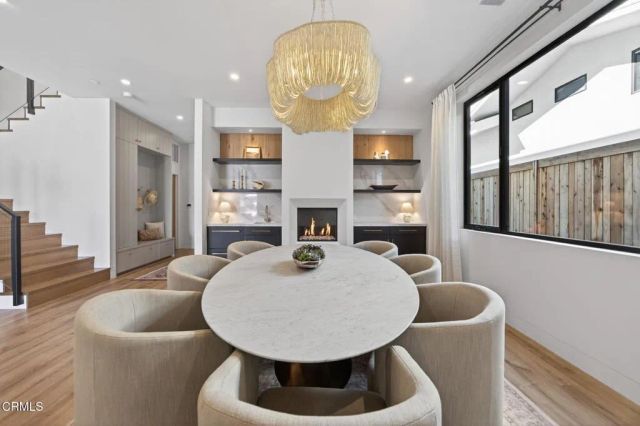 1305 Beachmont, Ventura, CA 93001