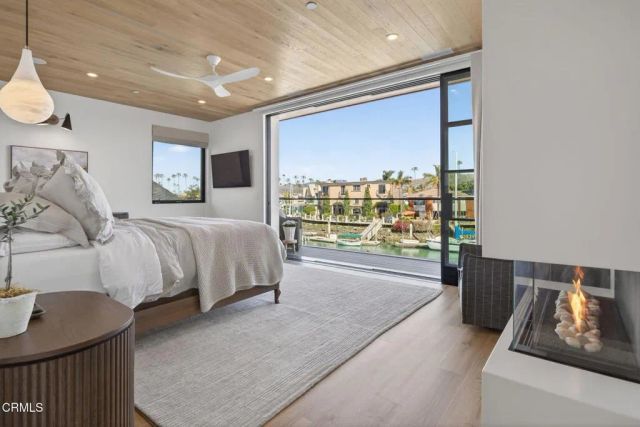 1305 Beachmont, Ventura, CA 93001