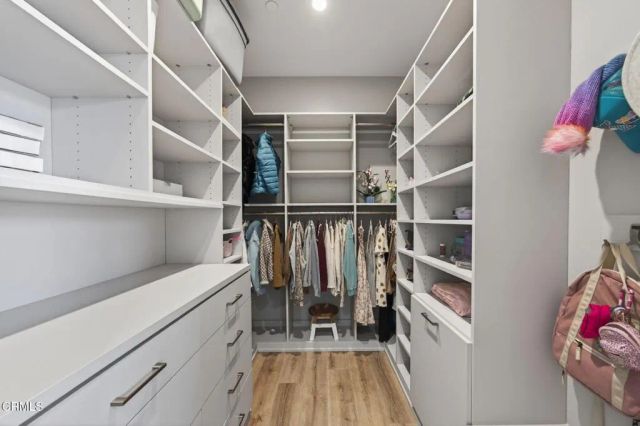 1305 Beachmont, Ventura, CA 93001