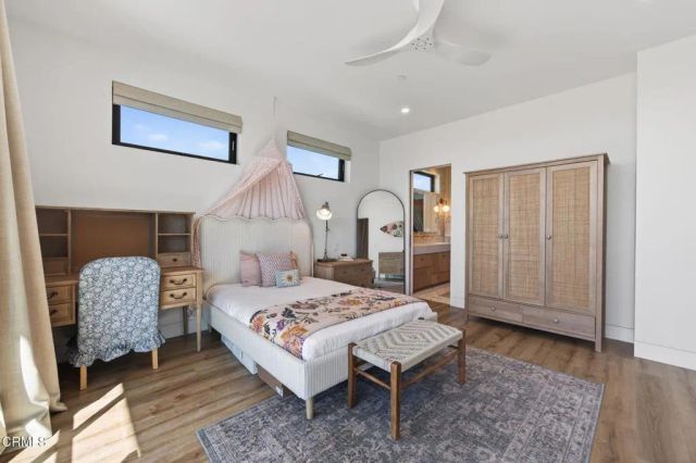 1305 Beachmont, Ventura, CA 93001